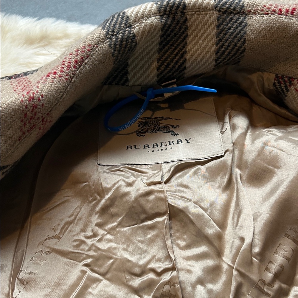 Authentic Burberry Beige and Black Checkered Jacket -Original price $1350) - Picture 9 of 12